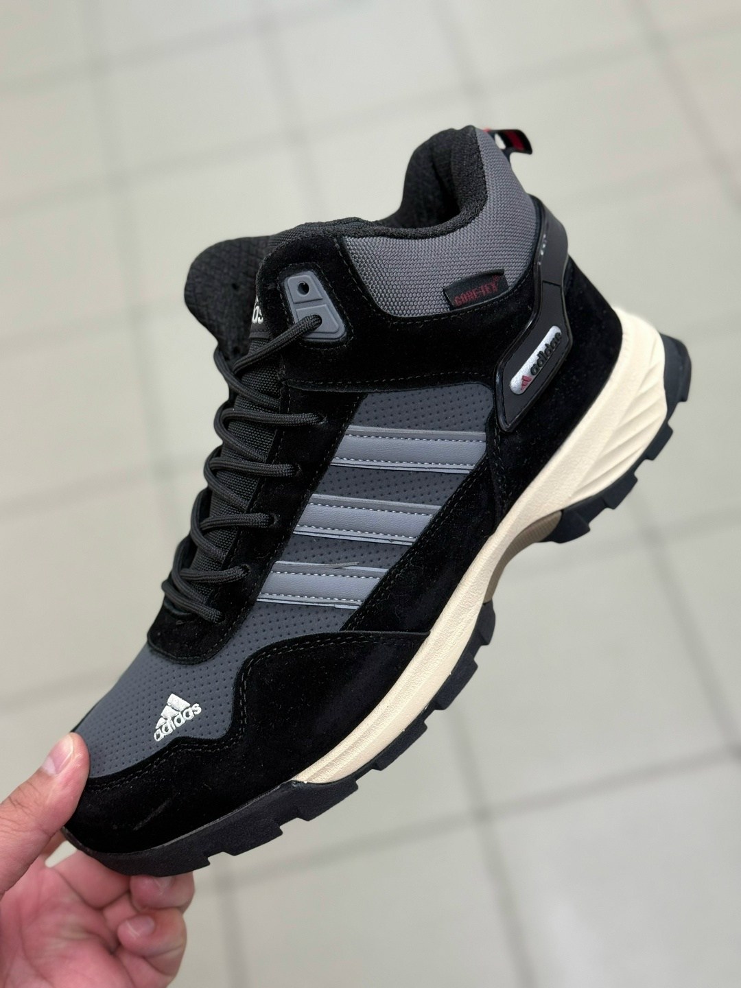 зимние кроссовки мужские адидас с мехом,кроссовки мужские зимние(термо) adidas terrex,зимние кроссовки adidas,кроссовки мужской adidas,кроссовки мужские зимние