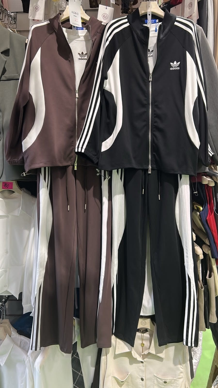 костюм спортивный женский adidas,белый костюм адидас,спортивные костюмы адидас женские,костюм адидас,костюм адидас женский