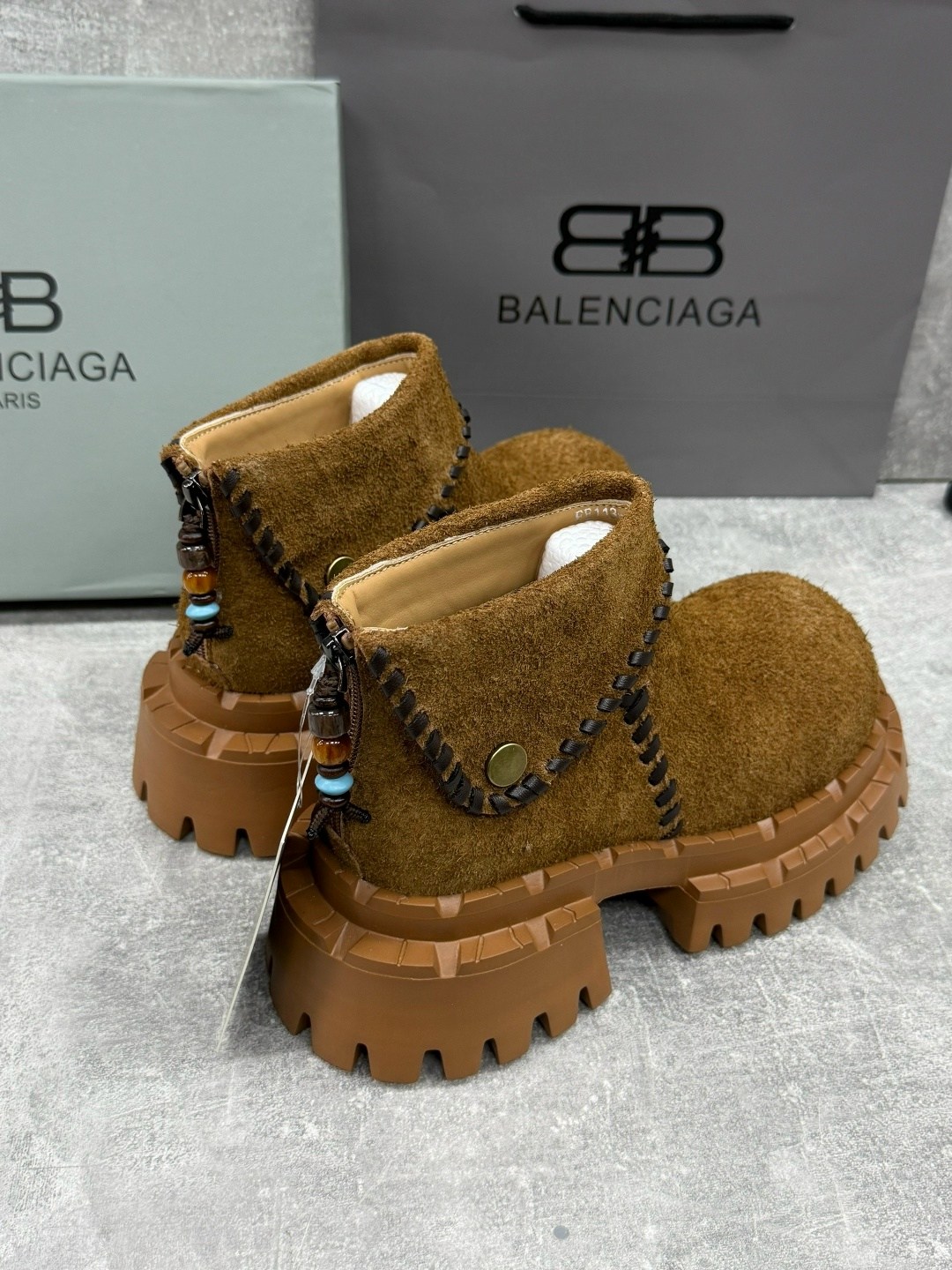 ,ботинки balenciaga,женские ботинки,ботинки осенние balenciaga,женская