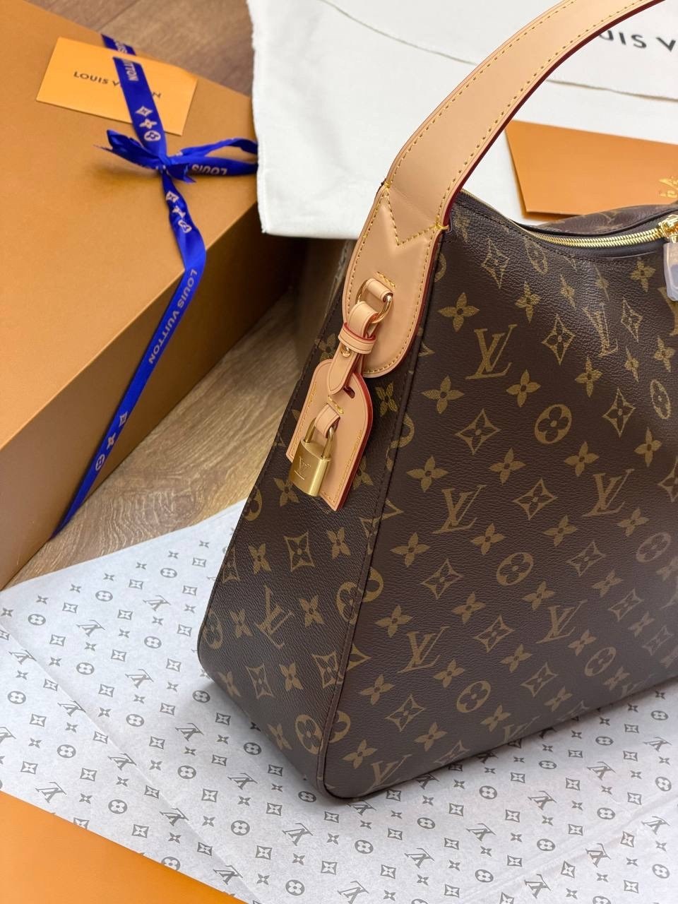 louis vuitton сумка,сумка женская louis vuitton,сумка на плечо louis vuitton,louis vuitton bag,louis vuitton monogram