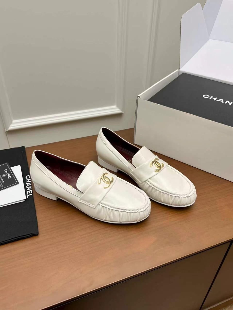 лоферы chanel,,женские лоферы chanel,лоферы шанель,кожаные лоферы
