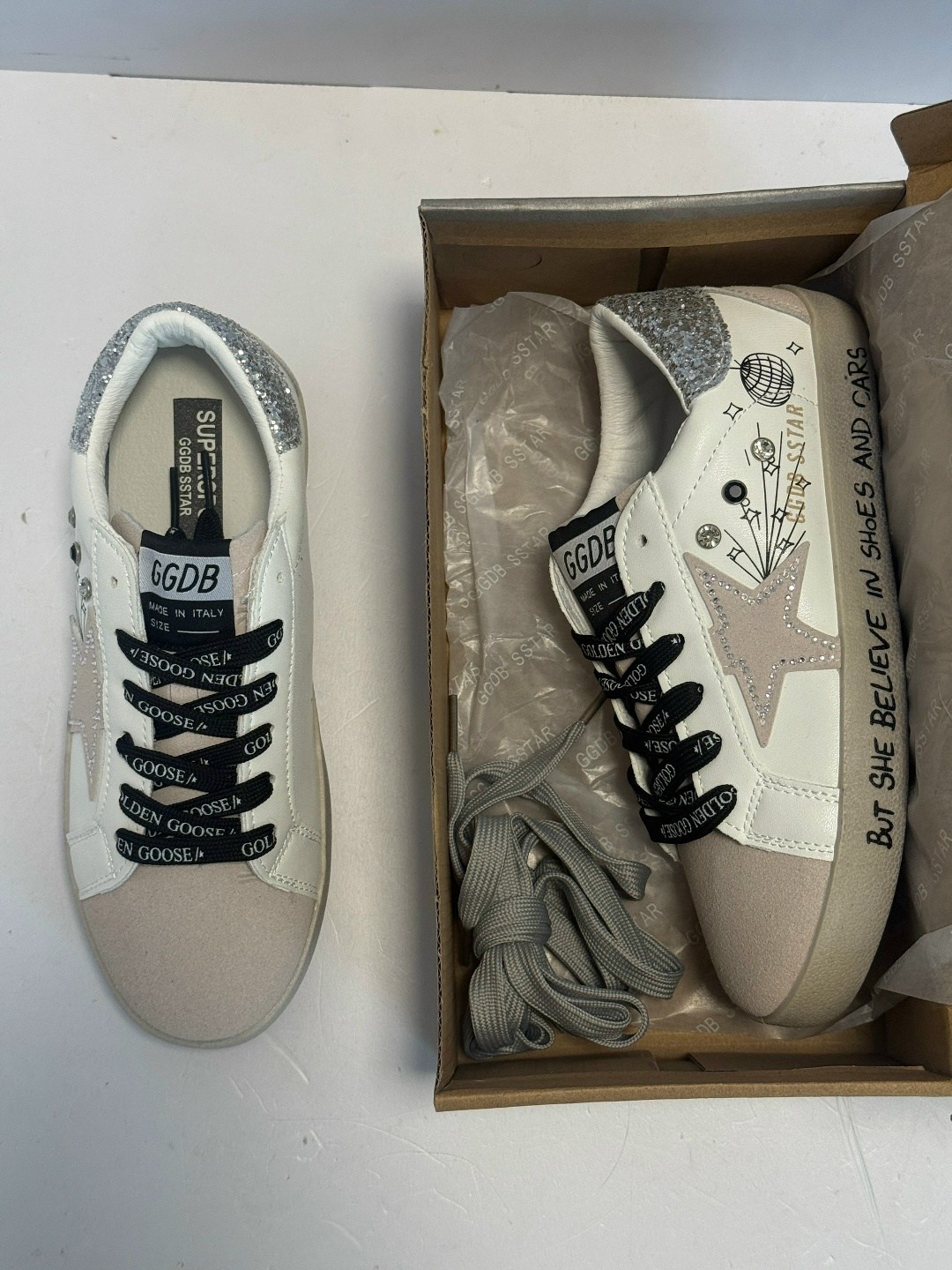 кроссовки женские golden goose super-star белый / серебряный,golden goose кеды super-star с блестками белый,,кроссовки golden goose super star panelled leather белый бежевый,кроссовки golden goos