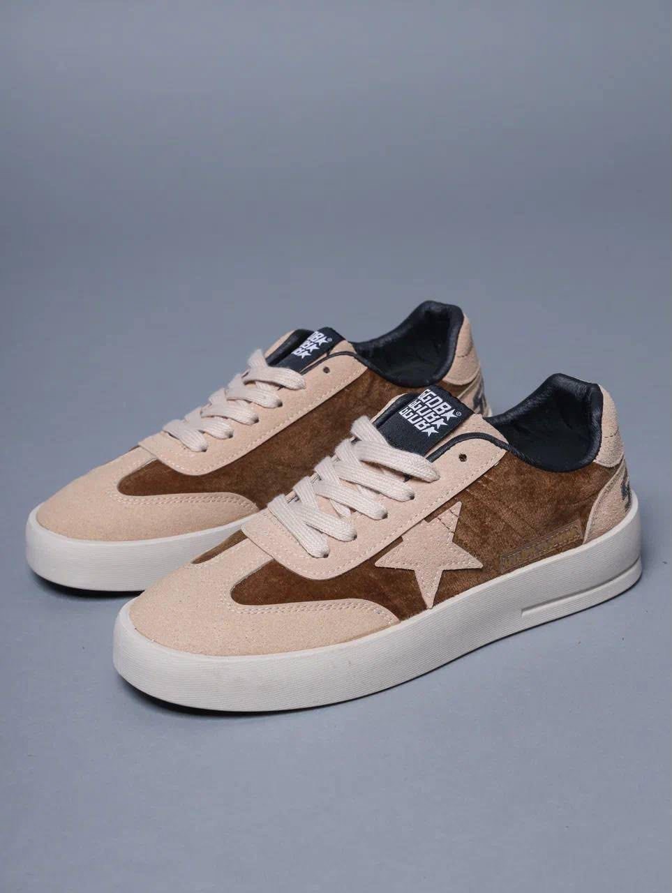 кроссовки golden goose с пайетками на платформе,,кеды golden goose,кроссовки golden goose,женские кеды golden goose