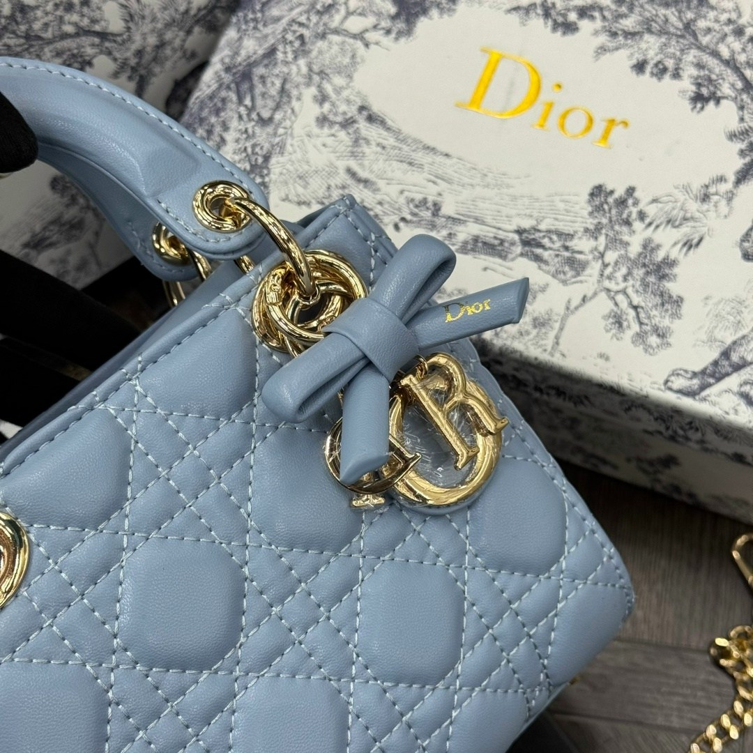 сумки dior,сумка dior женская,dior сумочки,dior сумка кросс боди,сумка диор