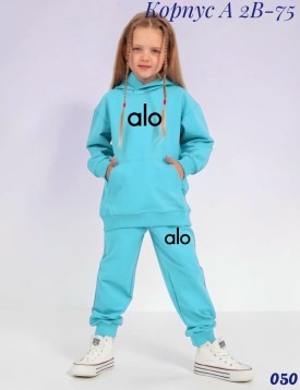 Костюм