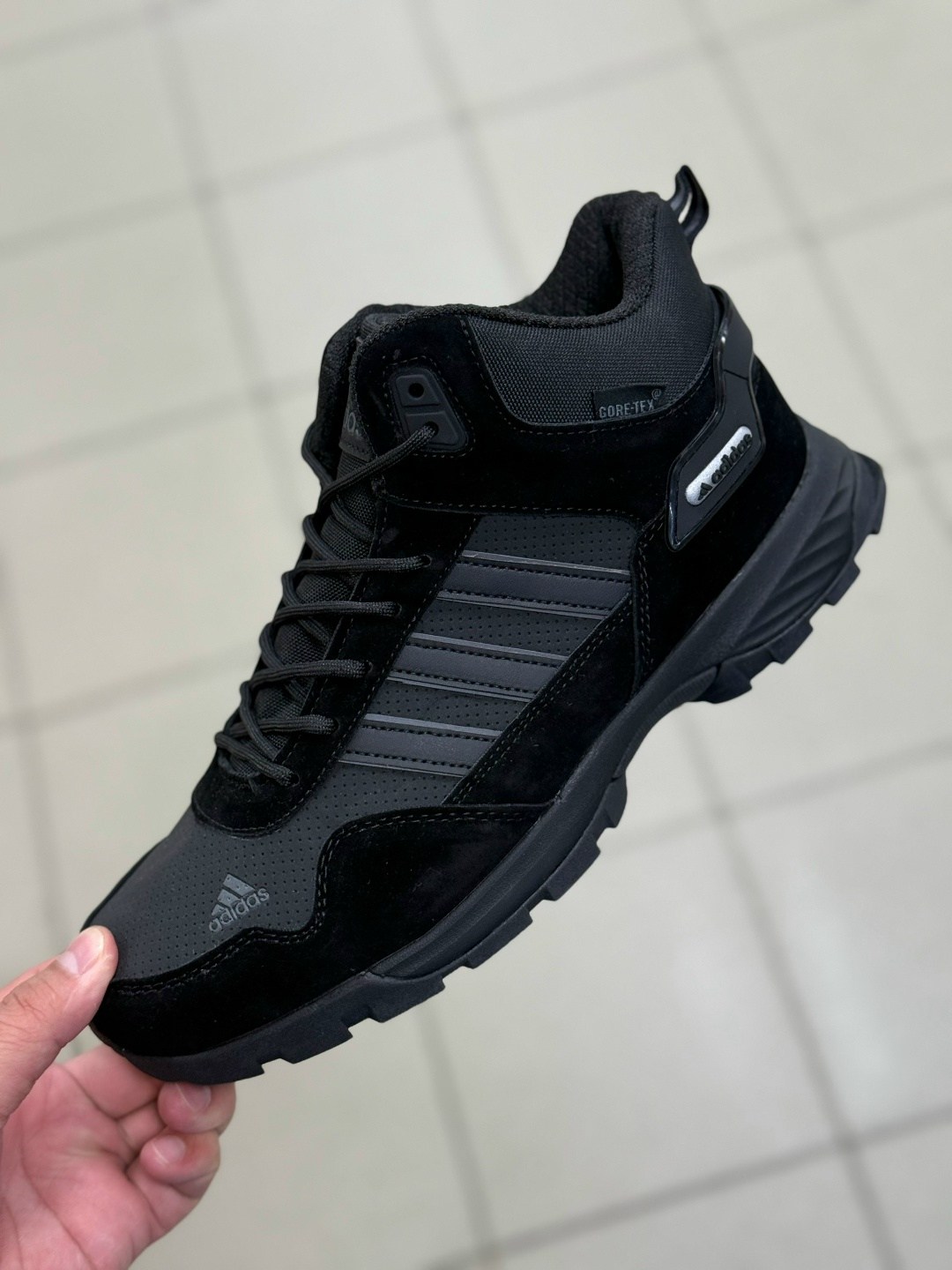 зимние кроссовки мужские адидас с мехом,кроссовки мужские зимние(термо) adidas terrex,зимние кроссовки adidas,кроссовки мужской adidas,кроссовки мужские зимние