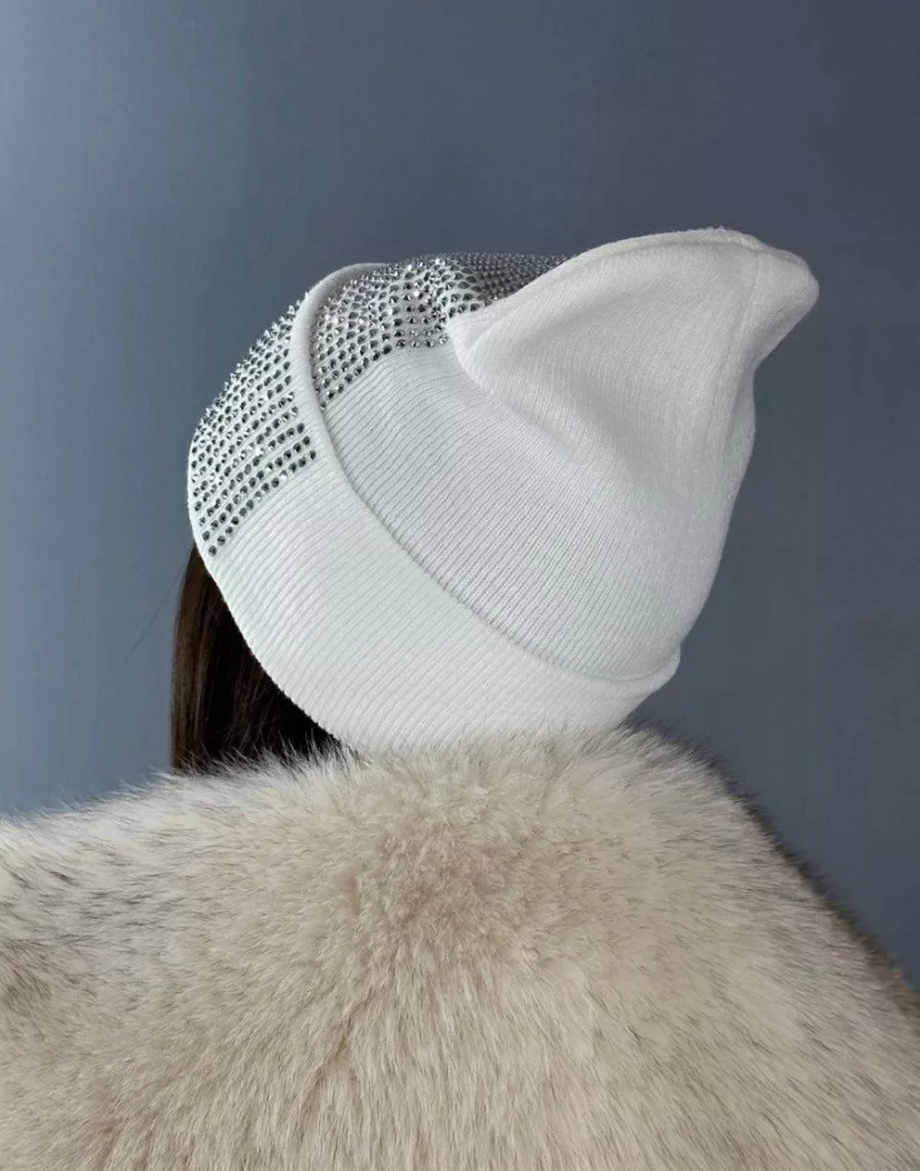 шапка бини двухслойная осень-зима со стразами fashion lux,шапка бини со стразами двухслойная демисезонная весна adelelove,шапка бини со стразами,женская стильная шапка бини со стразами,шапка женская б