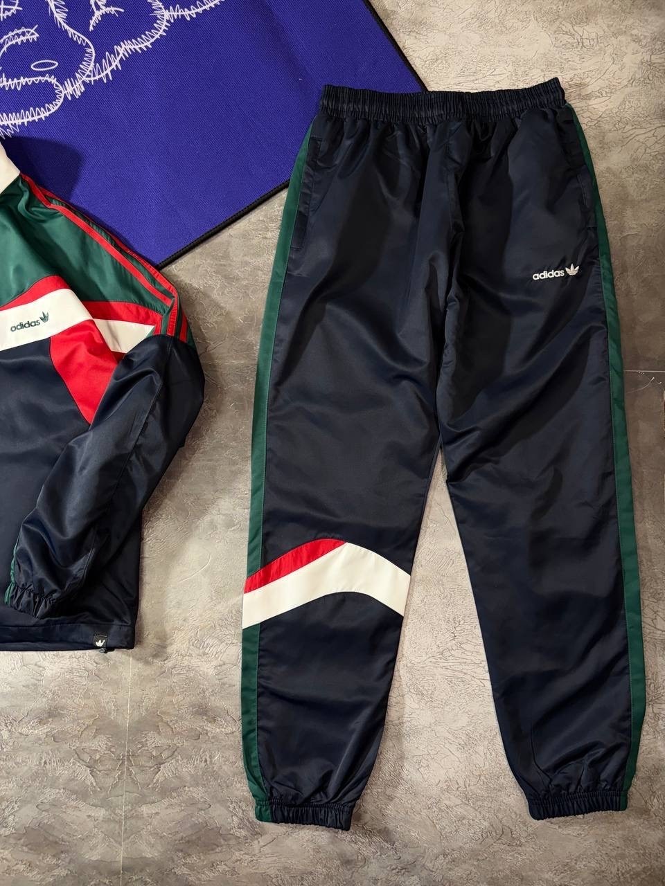 спортивный костюм adidas стиль 90-х,спортивный костюм adidas в стиле 90,спортивный костюм адидас 90,спортивные костюмы adidas 90-х,спортивный костюм adidas 90х
