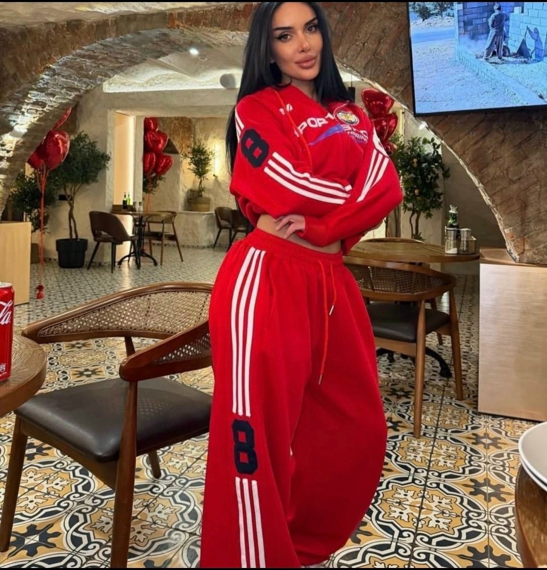 спортивные костюмы женские,спортивные костюм,костюм женский,стильные женские костюмы,костюм двойка спортивный