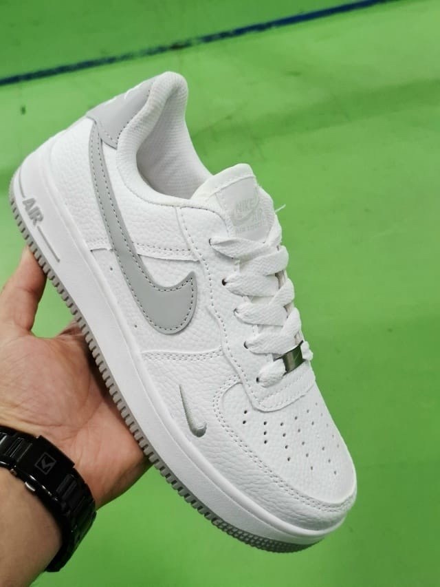 белые кроссовки найк,кроссовки nike air force 1 форсы белые кеды,nike air force 1,кроссовки nike air force 1,кроссовки