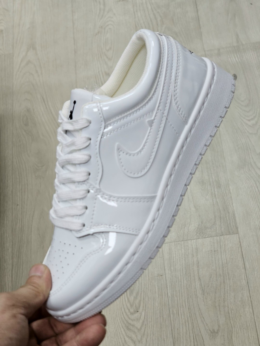 кроссовки кожа,nike air jordan 1 low,кроссовки бордовые,низкие кроссовки,кроссовки air jordan 1 low