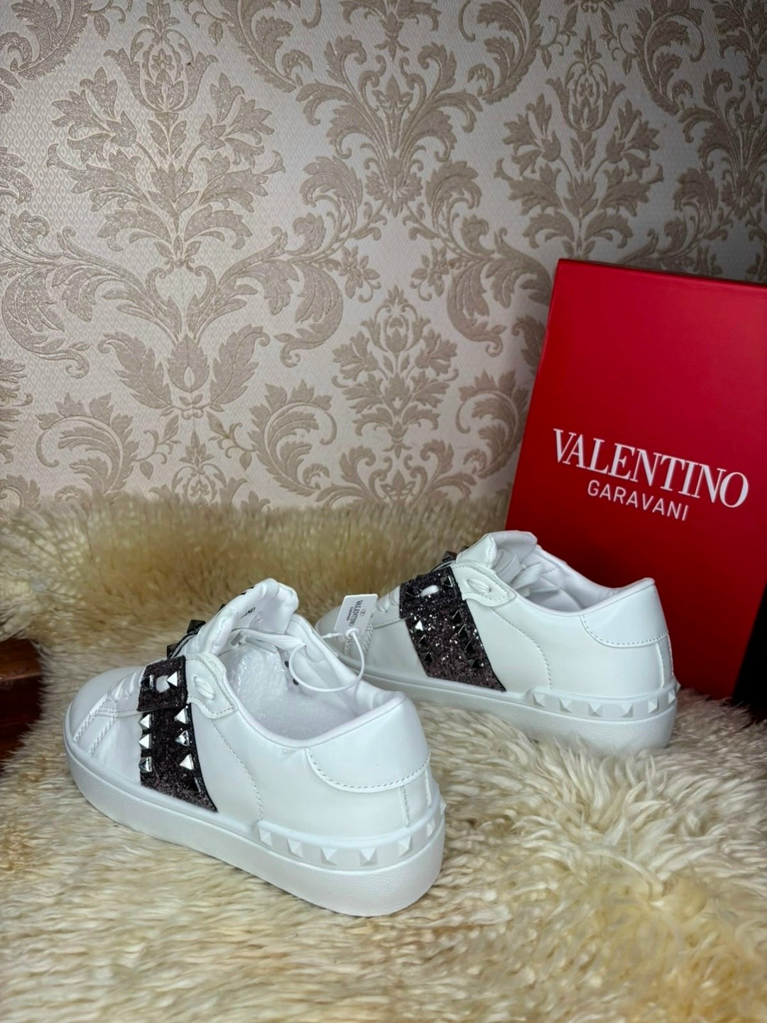valentino кроссовки,valentino кроссовки женские,кеды valentino,,кеды валентино женские
