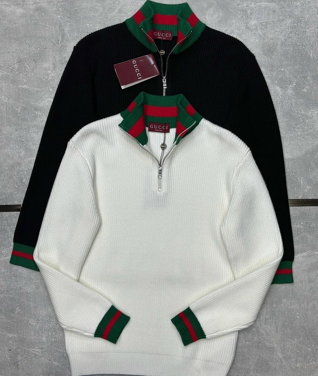 черный джемпер с контрастными полосками gucci man,мужской свитер,шерстяной свитер gucci 548115 x1561 чёрный,джемпер gucci,мужской свитер гуччи gucci