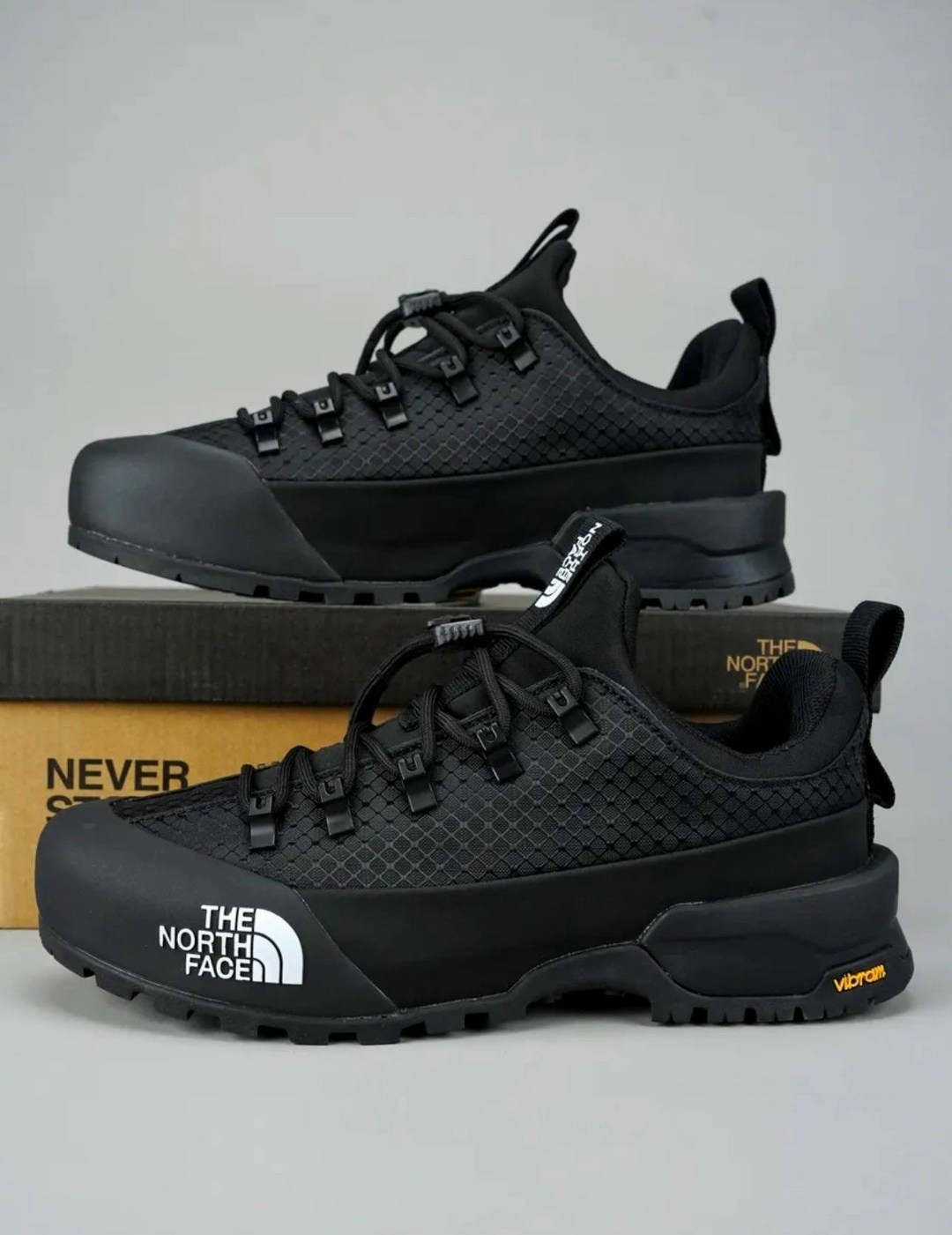 кроссовки the north face термо непромокаемые b&w sneakers цвет черный,кроссовки the north face термо непромокаемые,черные походные кроссовки the north face glenclyffe,кроссовки the north face glenclyf