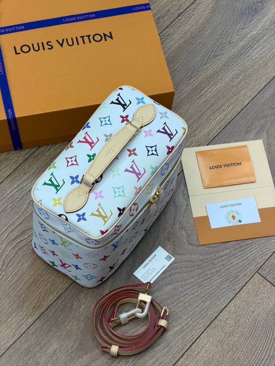 косметичка louis vuitton,louis vuitton косметичка louis vuitton,louis vuitton сумка,косметичка луи виттон,сумка женская louis vuitton