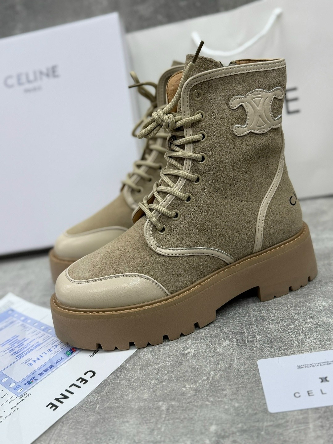 ботинки celine,женские ботинки celine натуральная кожа,ботинки женские celine,ботинки зимние celine,celine ботинки бежевые женские