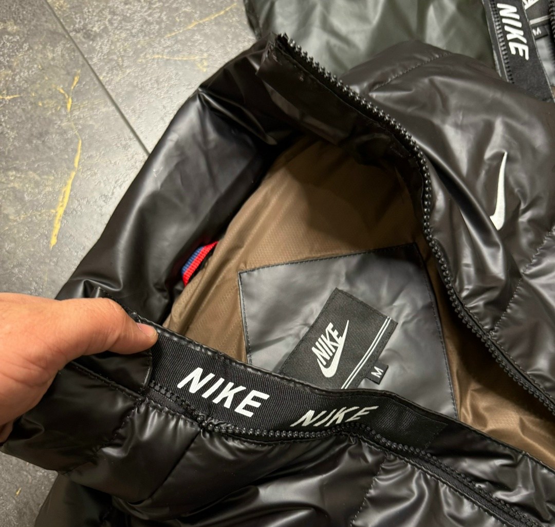 жилетка nike,жилетка мужская,жилетка найк двухсторонняя,жилет,жилетка nike мужская