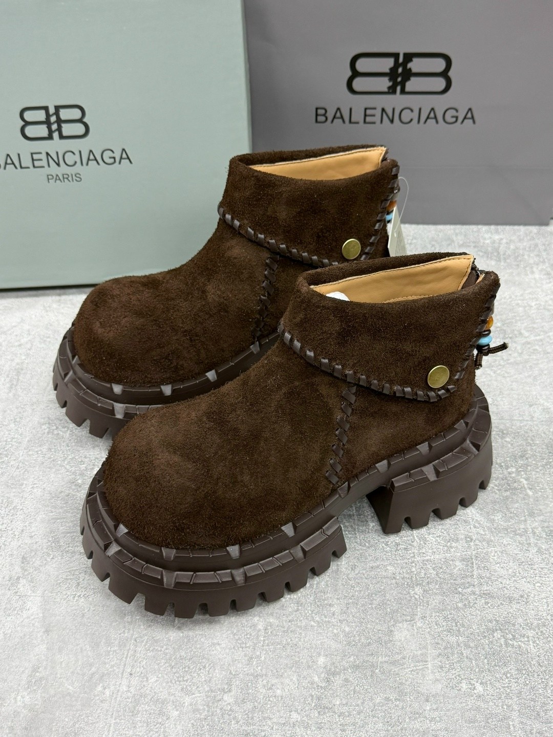 ,ботинки balenciaga,женские ботинки,ботинки осенние balenciaga,женская