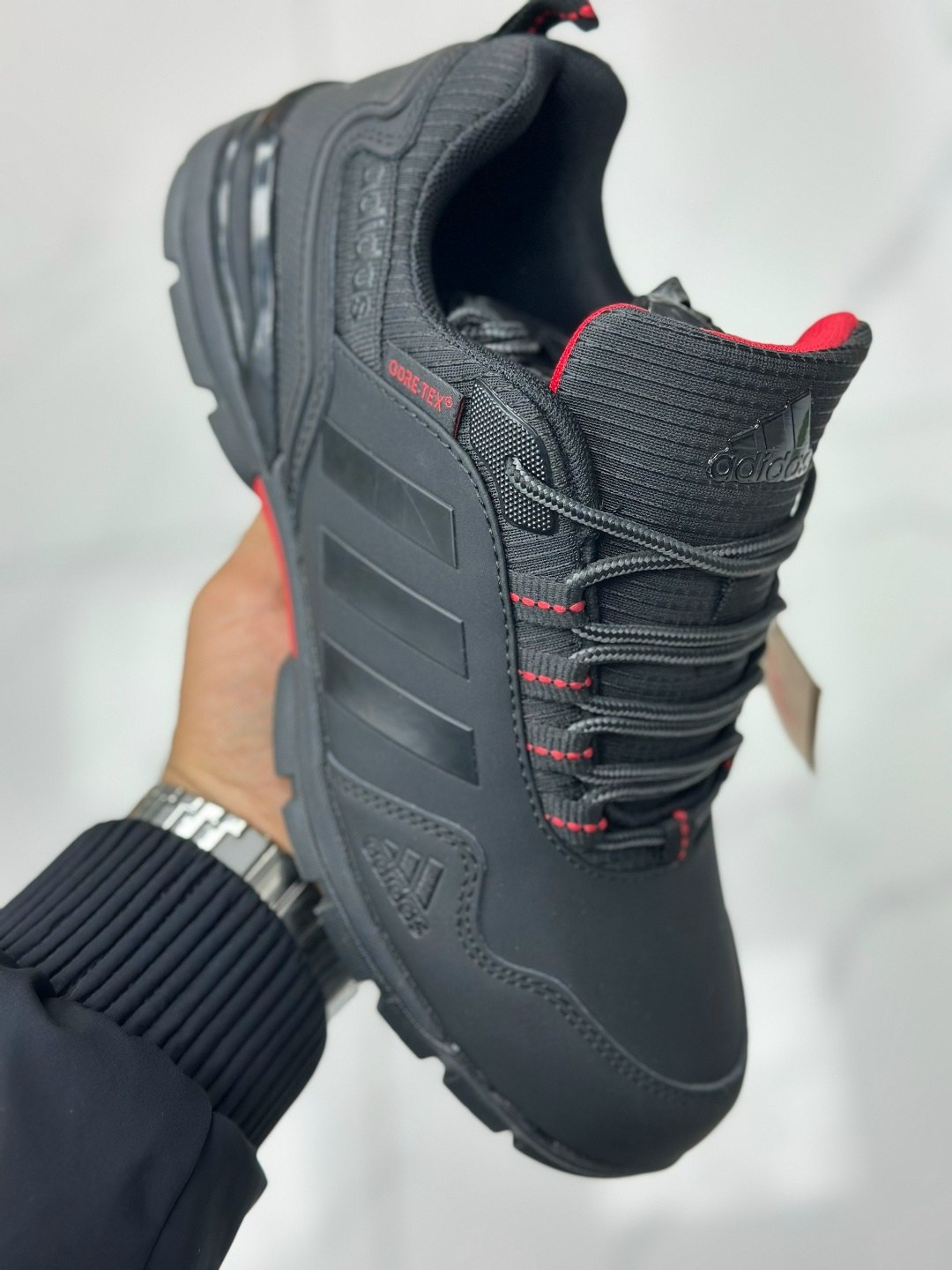 мужские кроссовки зимние adidas,кроссовки зимние adidas,кроссовки адидас мужские зимние,кроссовки зимние адидас мужские new collection 2026,кроссовки мужские зимние adidas terrex