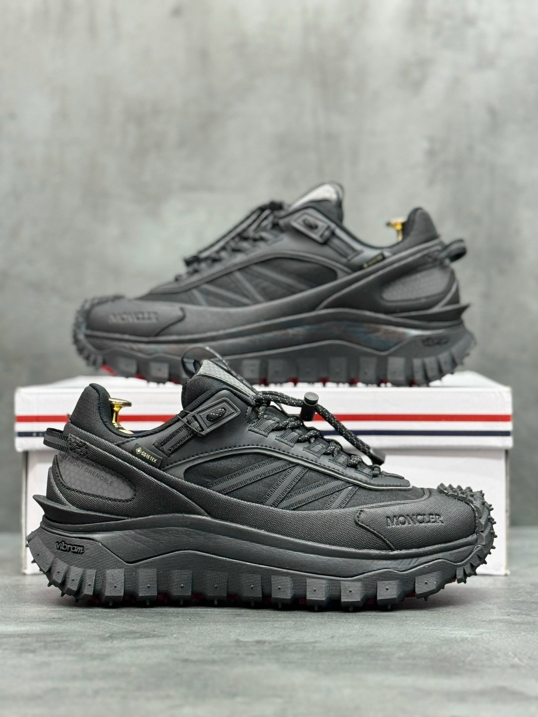 низкие кроссовки moncler trailgrip gtx черный,кроссовки trailgrip gtx moncler черный,кроссовки moncler trailgrip gtx,кроссовки moncler,кроссовки trailgrip gtx moncler grenoble черный