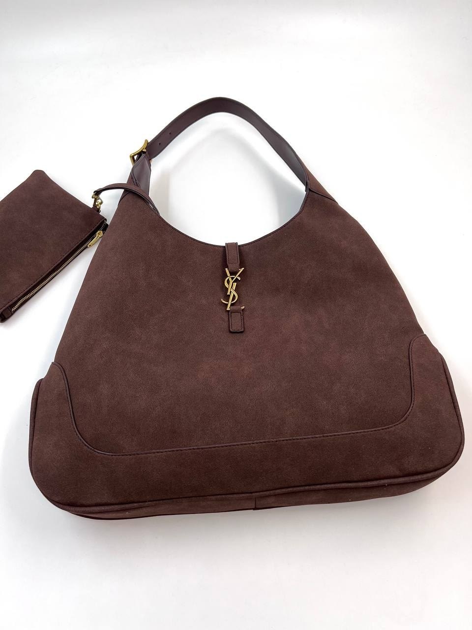 кожаная сумка-хобо le 5 à 7 saint laurent коричневый,женская замшевая сумка yves saint laurent 37x29 см,замшевая сумка,cумка saint laurent,сумка женская натуральная замша