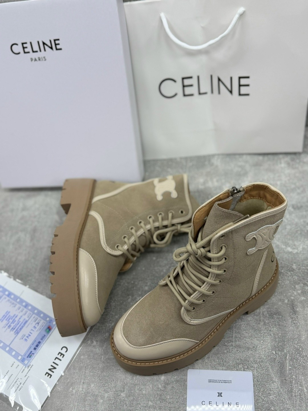 ботинки celine,женские ботинки celine натуральная кожа,ботинки женские celine,ботинки зимние celine,celine ботинки бежевые женские