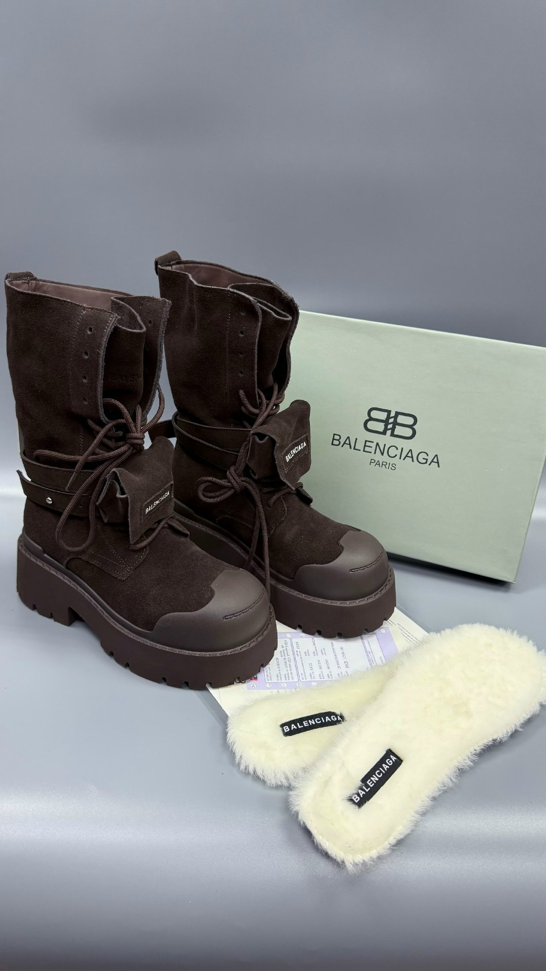 ботинки balenciaga,,ботинки balenciaga из натуральной замши женские,ботинки осенние с натуральным мехом balenciaga,ботинки осенние balenciaga