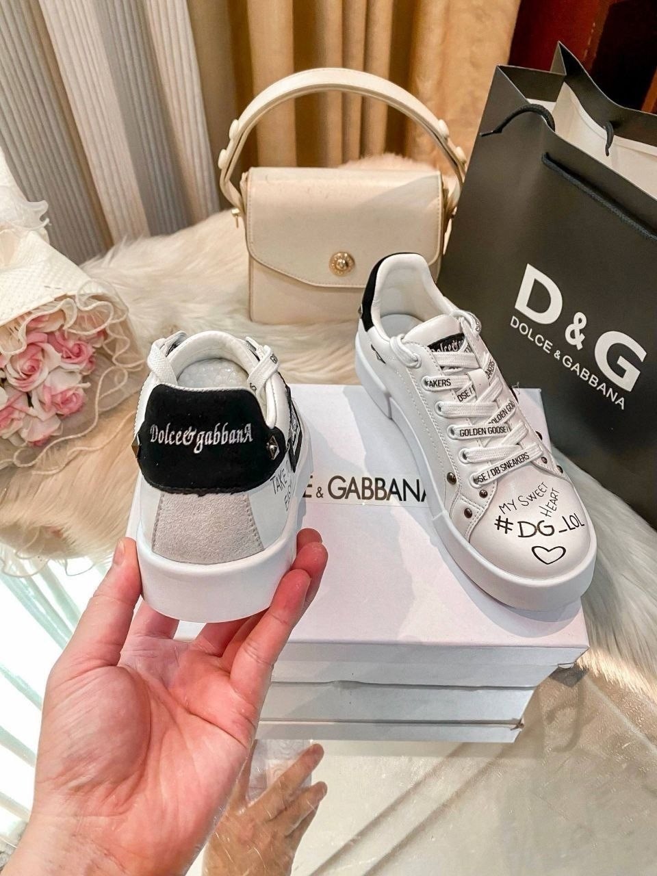 кроссовки dolce&gabbana,кеды dolce gabbana,женские кроссовки dolce & gabbana,кроссовки дольче габбана женские,кроссовки дольче габбана женские белые