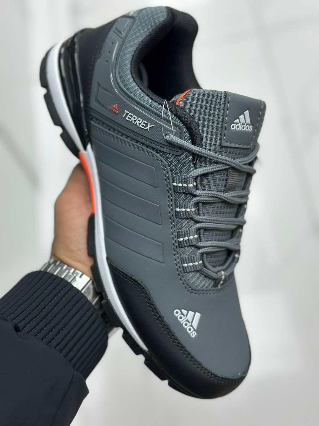 мужские кроссовки зимние adidas,кроссовки зимние adidas,кроссовки адидас мужские зимние,кроссовки зимние адидас мужские new collection 2026,кроссовки мужские зимние adidas terrex