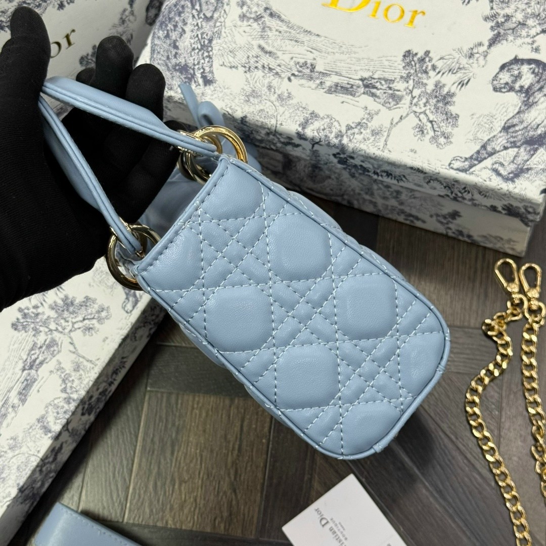 сумки dior,сумка dior женская,dior сумочки,dior сумка кросс боди,сумка диор