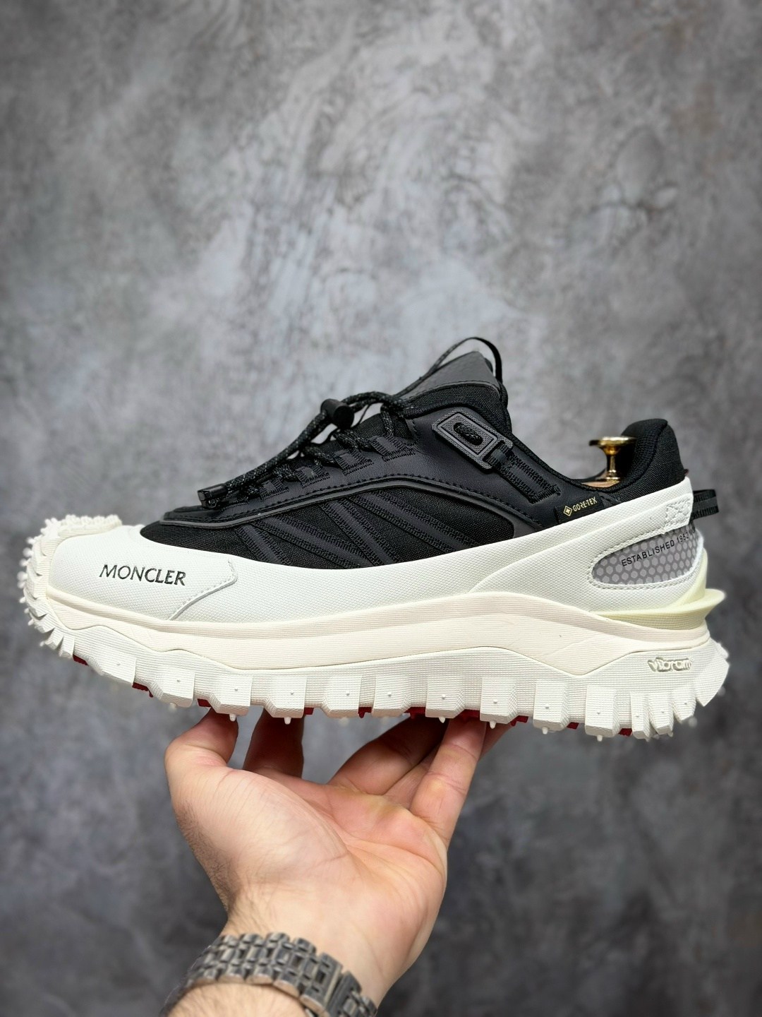 кроссовки moncler,кроссовки moncler trailgrip gtx,кроссовки moncler trailgrip gtx trainers белый черный,кроссовки moncler moncler trailgrip gtx,мужские кроссовки
