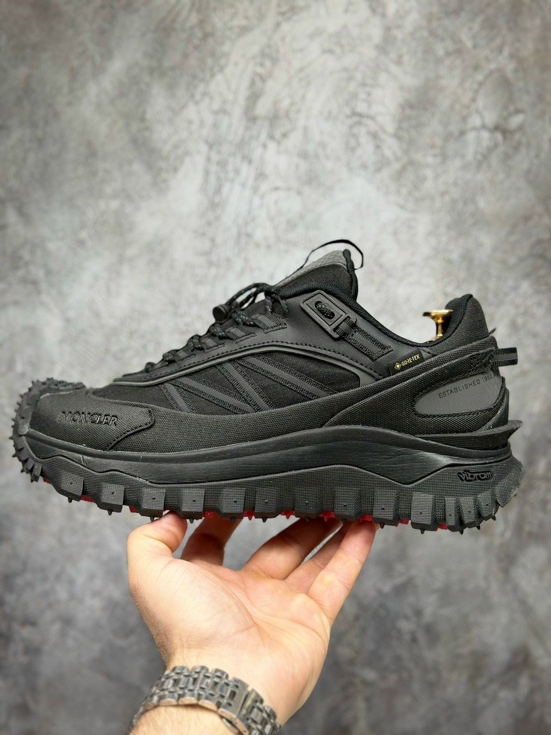 низкие кроссовки moncler trailgrip gtx черный,кроссовки moncler trailgrip gtx,кроссовки moncler trailgrip gtx черный,кроссовки moncler,мужской кроссовки