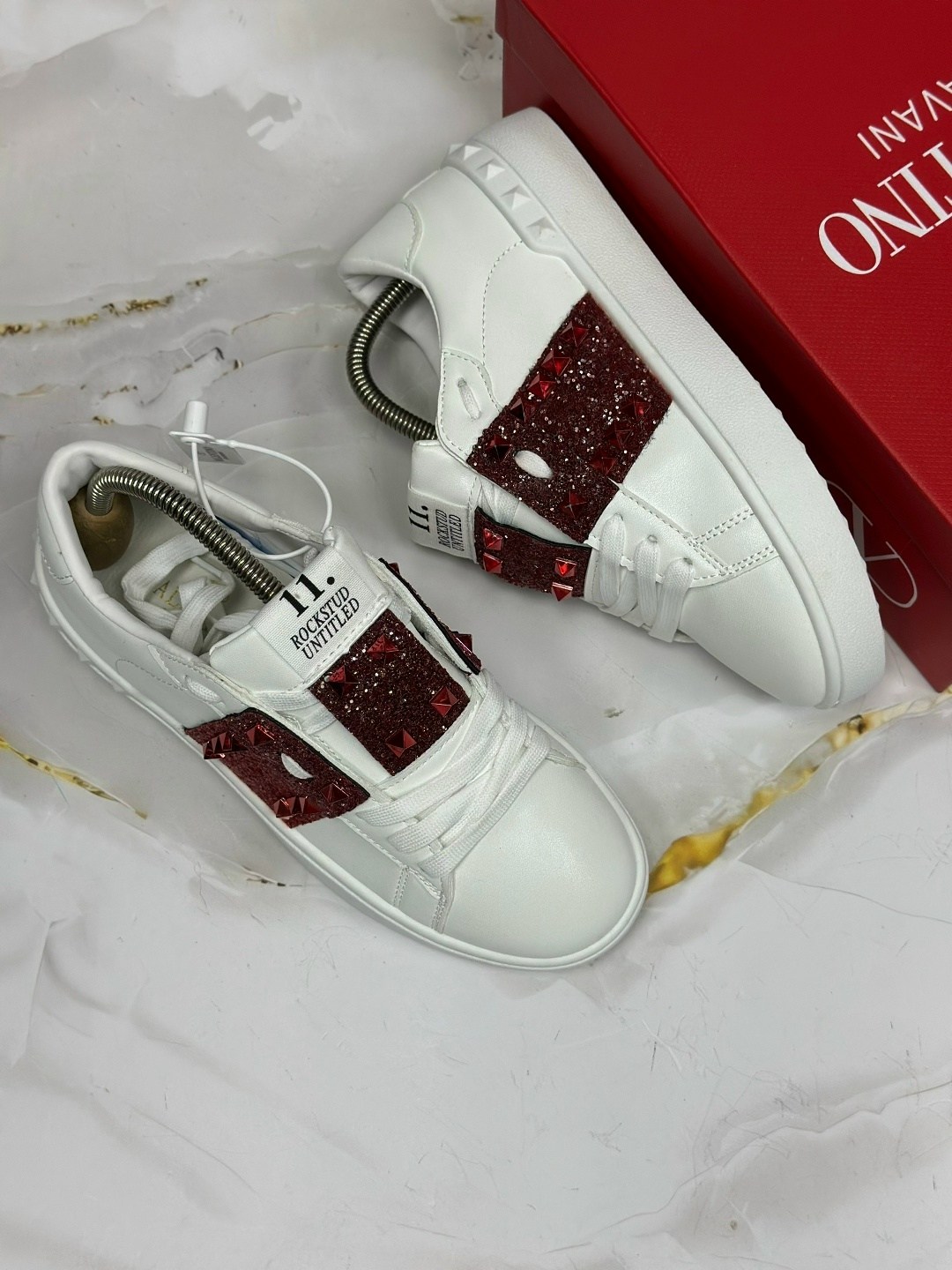 ,женские кроссовки valentino,valentino кроссовки,кеды валентино гаравани женские,валентино кеды