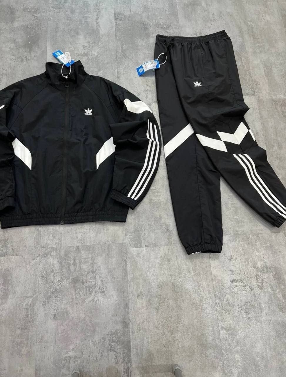 спортивный костюм adidas,спортивный костюм мужской adidas,спортивный костюм adidas 90х,спортивные костюмы 90 х,костюм adidas 90 х