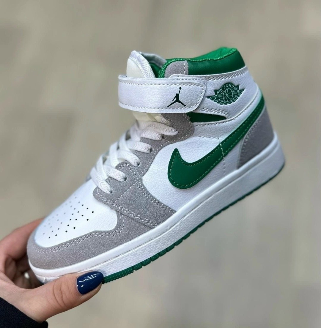 кроссовки nike air jordan 1 retro high,кроссовки nike air jordan,кроссовки nike air jordan 1 retro,женские кроссовки nike air jordan 1 mid,кроссовки