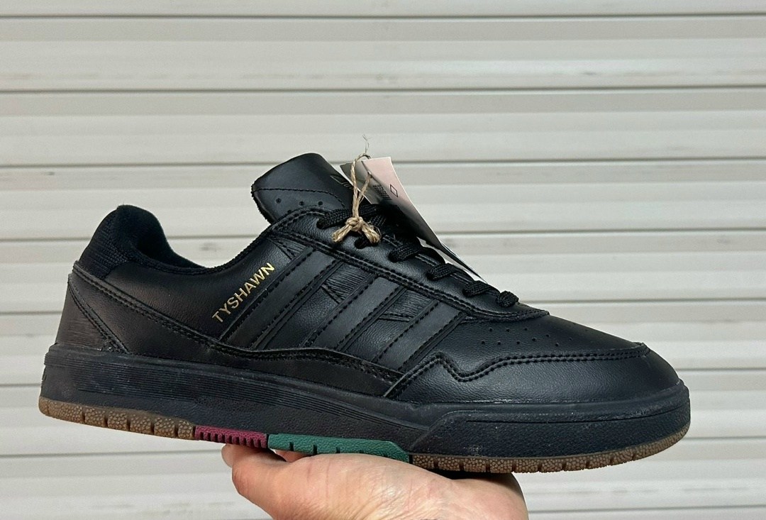 кроссовки adidas,,мужские кроссовки adidas,кроссовки adidas original,классические кроссовки