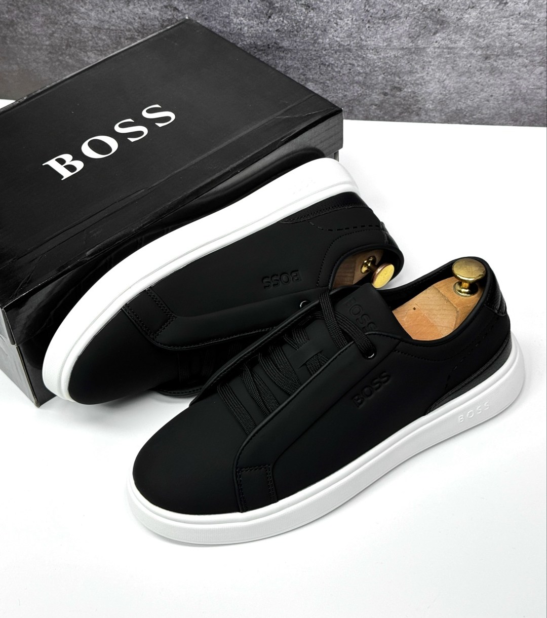,кроссовки boss,кроссовки boss мужские, мужская,кеды хуго босс женские
