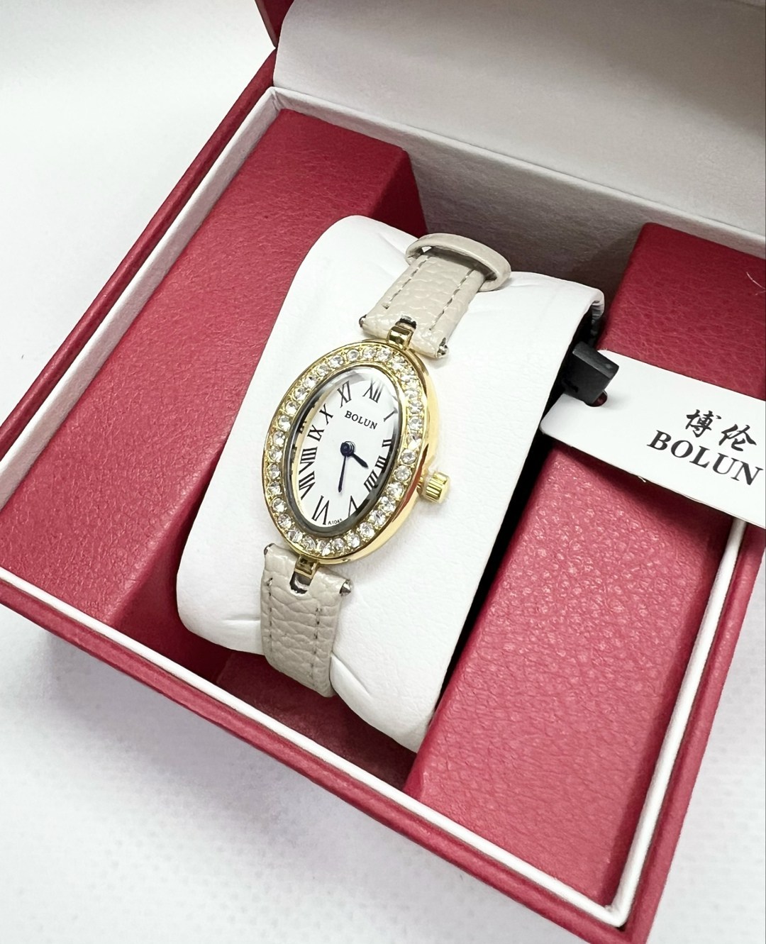 женские часы cartier,часы женские,часы наручные женские cartier,часы в стиле cartier,женские наручные часы