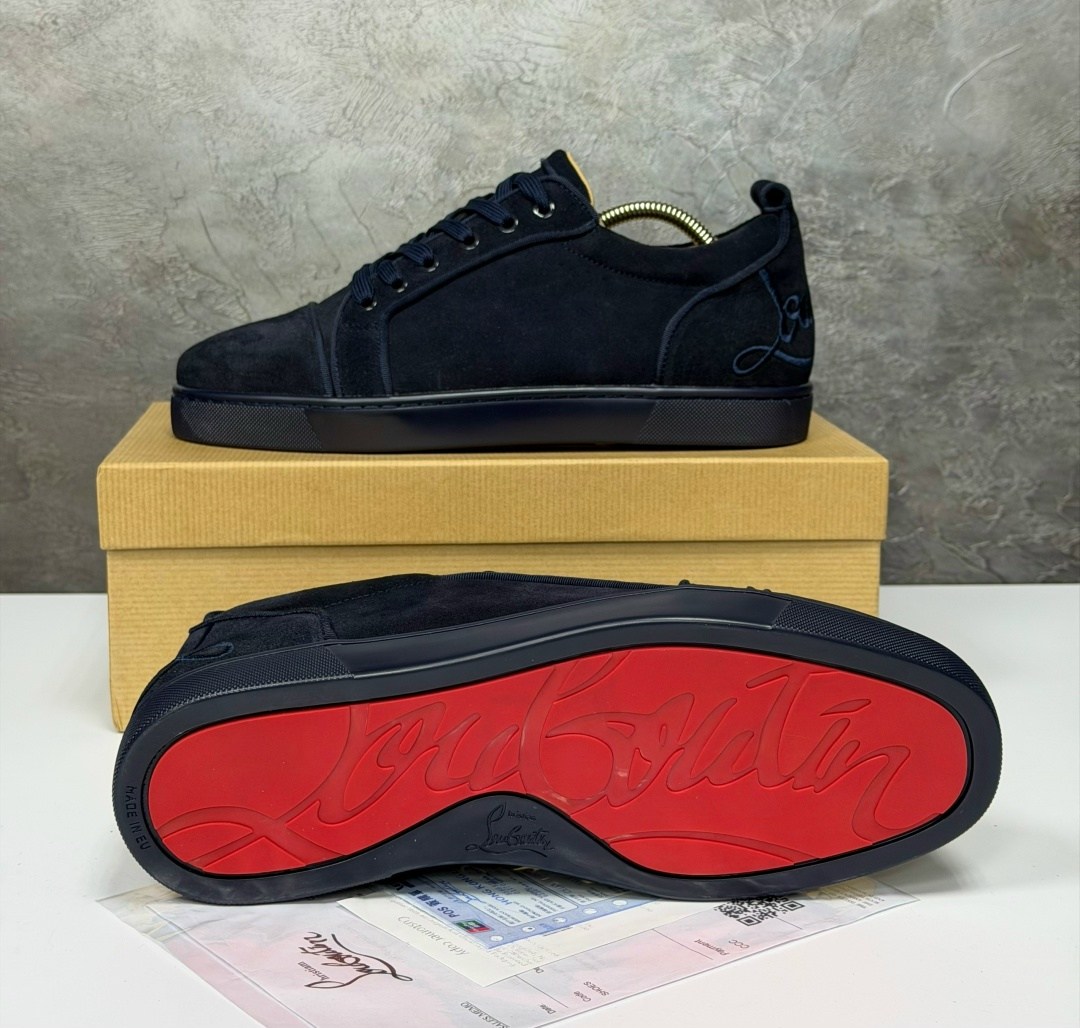 christian louboutin мужские кеды,кроссовки christian louboutin,christian louboutin кеды,кеды christian louboutin натуральная замша,christian louboutin темно-синие замшевые низкие кроссовки