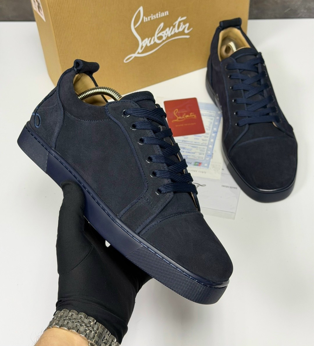 christian louboutin мужские кеды,кроссовки christian louboutin,christian louboutin кеды,кеды christian louboutin натуральная замша,christian louboutin темно-синие замшевые низкие кроссовки