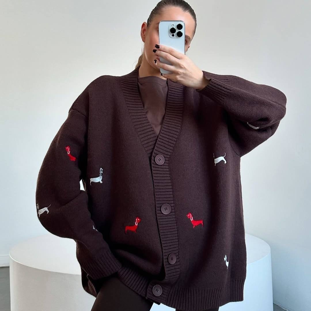 кардиган oversize,кардиган,трендовый кардиган с таксами,кардиган оверсайз с трендовой вышивкой,кардиган с таксами