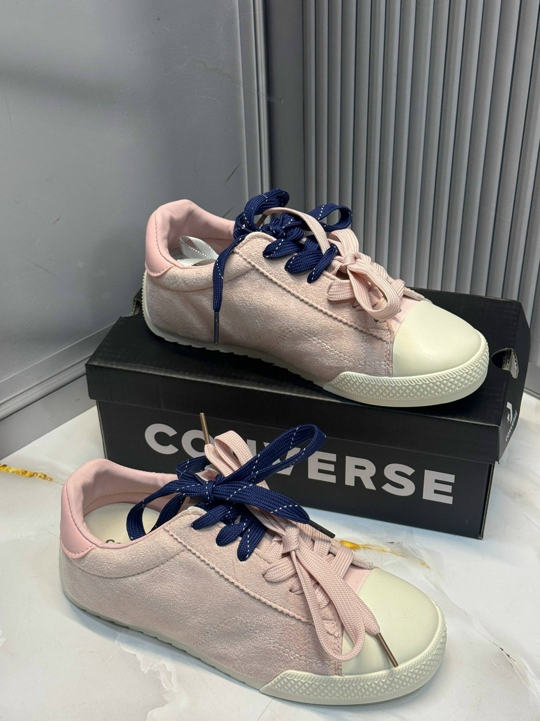, женская,женские кроссовки,кроссовки golden goose,повседневные кеды