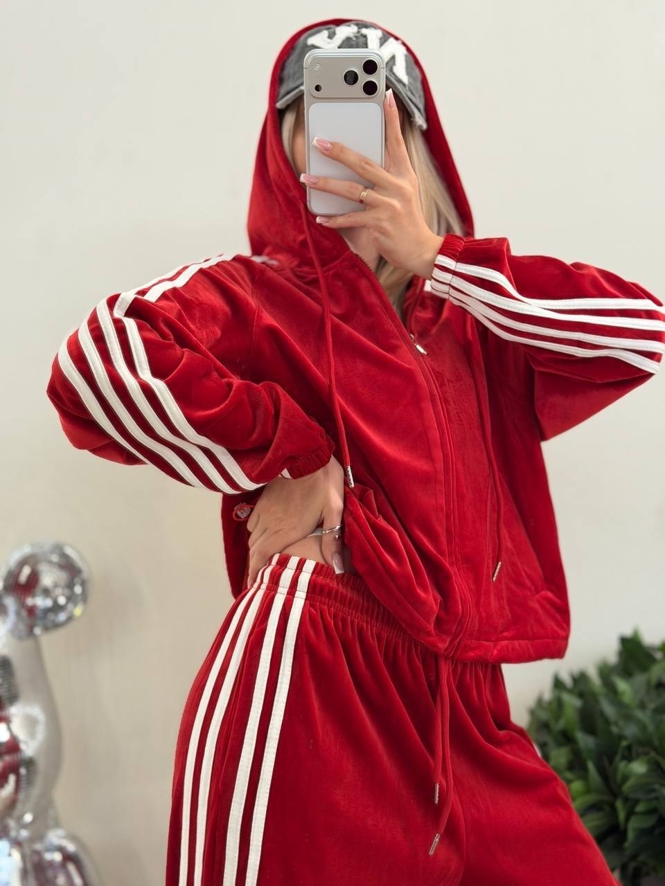 adidas velour hoodie,адидас велюровая толстовка,свитшот adidas originals adidas,кофта адидас велюр,костюм женский