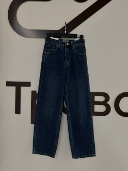 Джинсы