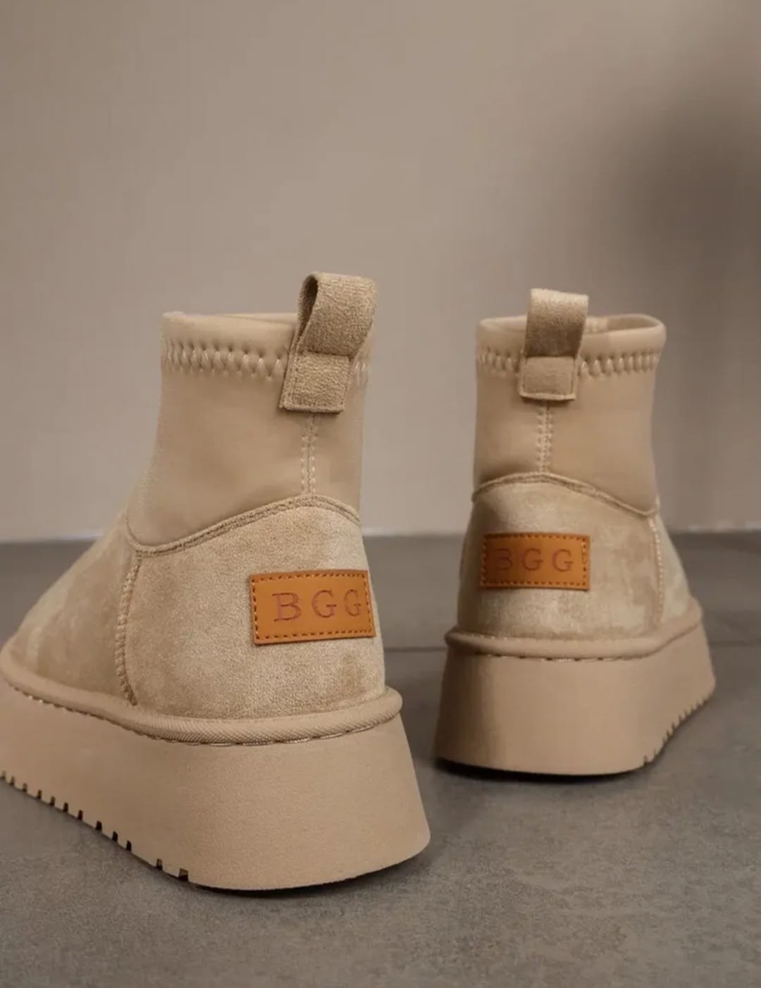 женские угги,,угги женские ugg,угги женские зимние,угги