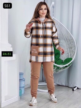 Костюм