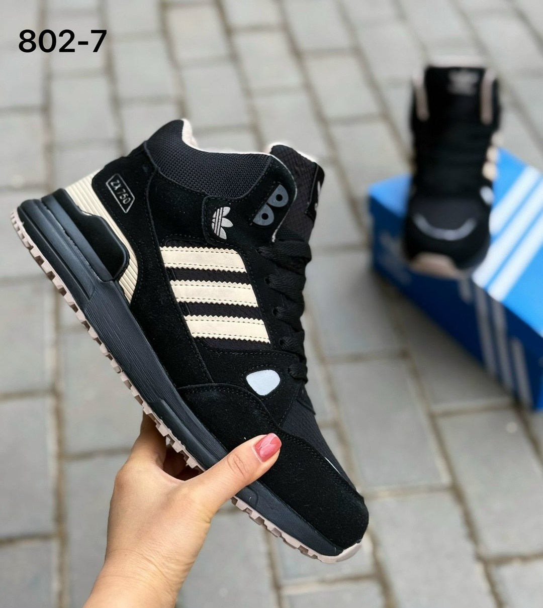 кроссовки зимние высокие adidas zx 750 с мехом,кроссовки мужские зимние adidas,кроссовки зимние adidas zx 750,замшевые кроссовки adidas зимние высокие с мехом adidas,замшевые кроссовки adidas зимние в