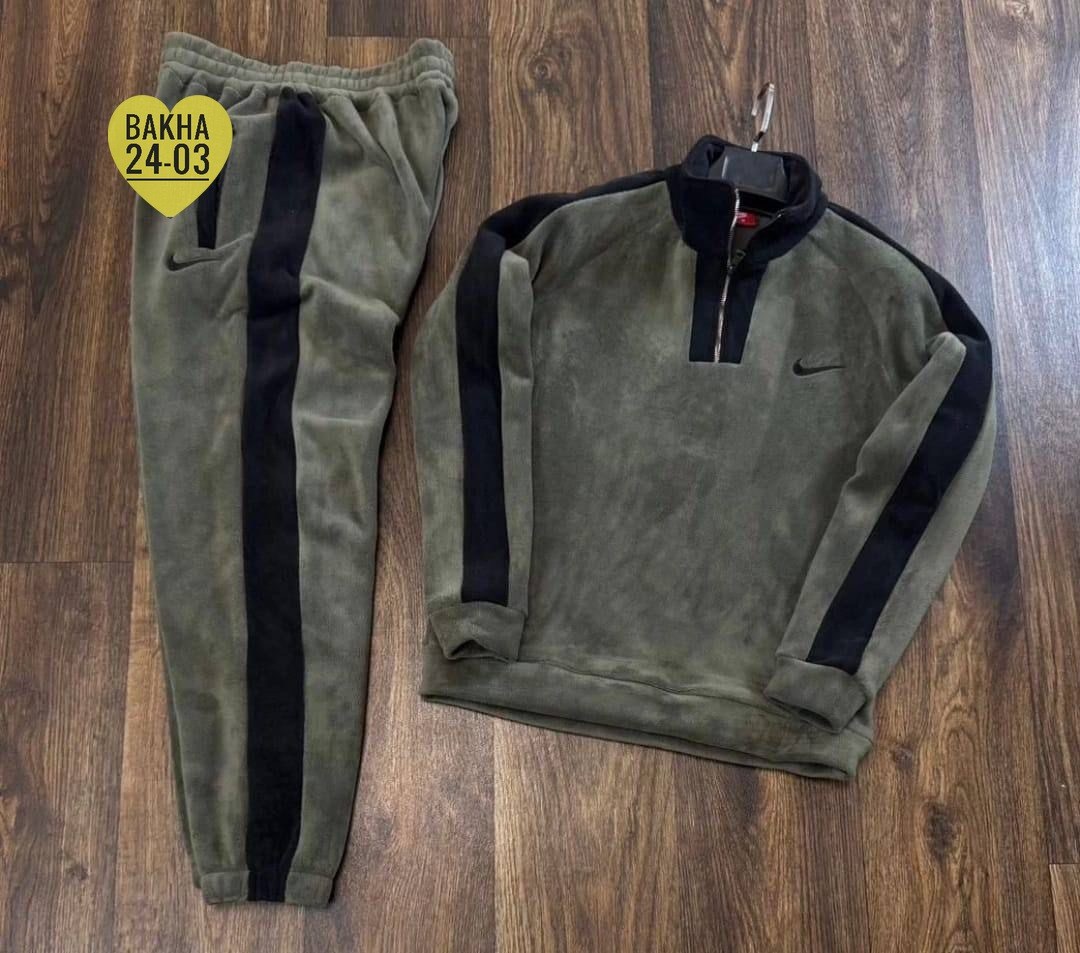 спортивный костюм nike на флисе,мужской спортивный костюм nike,спортивные костюмы nike,мужской костюм флисовый nike,спортивные костюмы на флисе