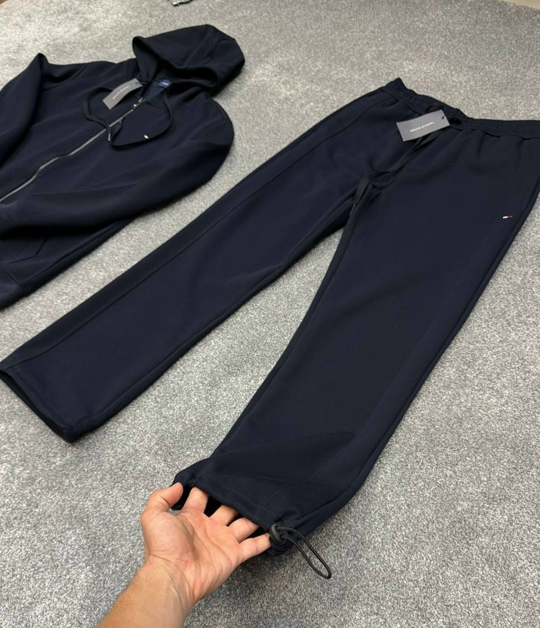 спортивный костюм tommy hilfiger,спортивный костюм томми хилфигер мужские,мужской спортивный костюм,спортивный костюм томми хилфигер,спортивные костюмы