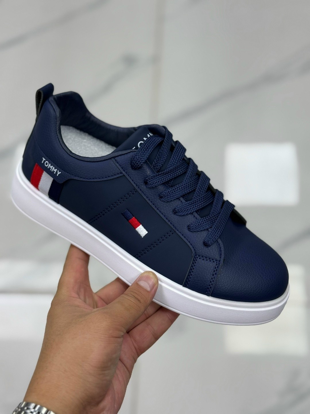 кроссовки мужские tommy hilfiger,мужские кеды tommy hilfiger,кроссовки tommy hilfiger,кеды tommy hilfiger,